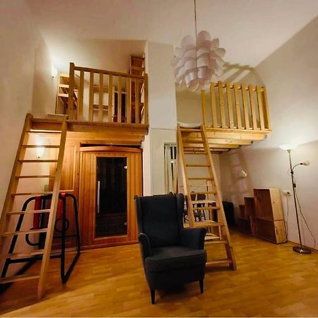 Downtown Apartment Bianca Братислава Екстериор снимка