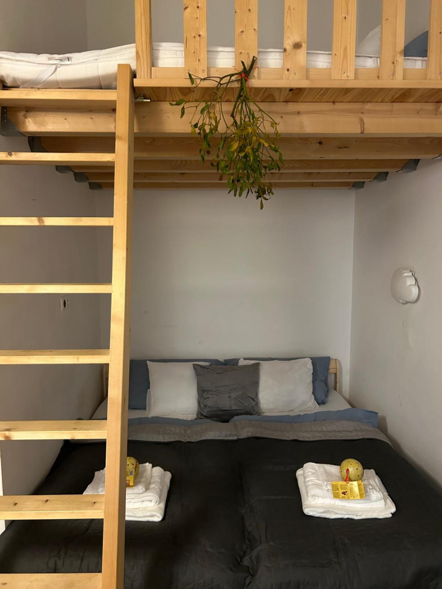 Downtown Apartment Bianca Братислава Екстериор снимка