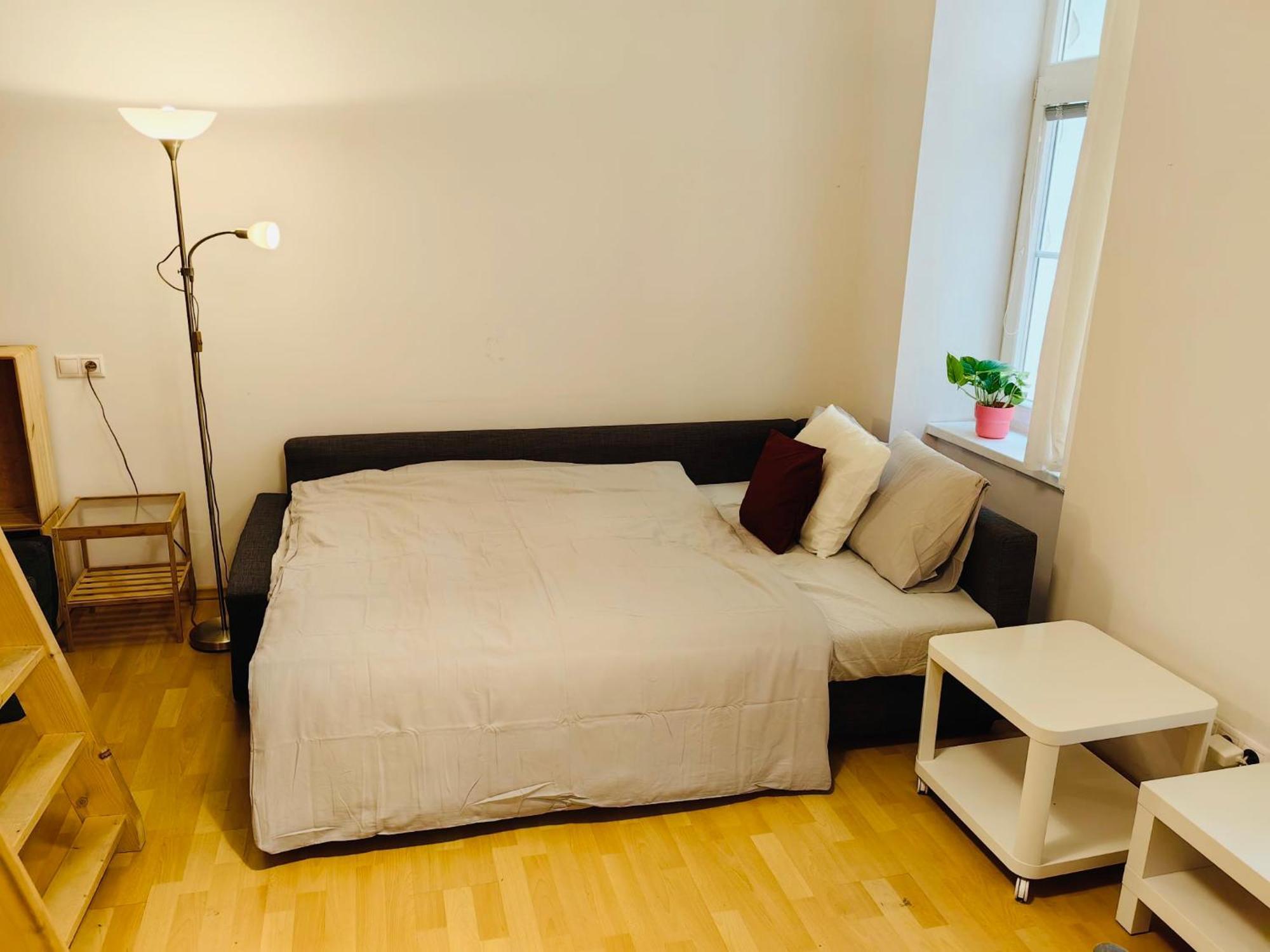 Downtown Apartment Bianca Братислава Екстериор снимка